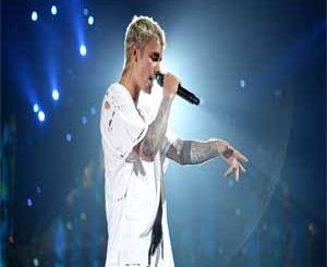 Justin Bieber – All Around Me