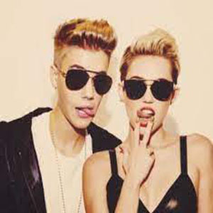 Twerk (Justin Bieber Feat. Miley Cyrus) Song Download